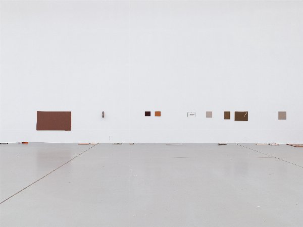 nackte Wand, Examen 2020, documentaHalle